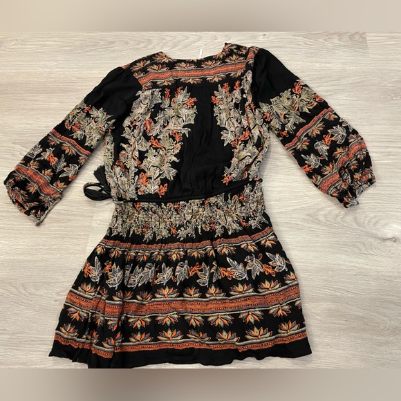 FREE PEOPLE Boho Black Beige & Orange Floral Dress with stretch waist. Sz S - Picture 6 of 14